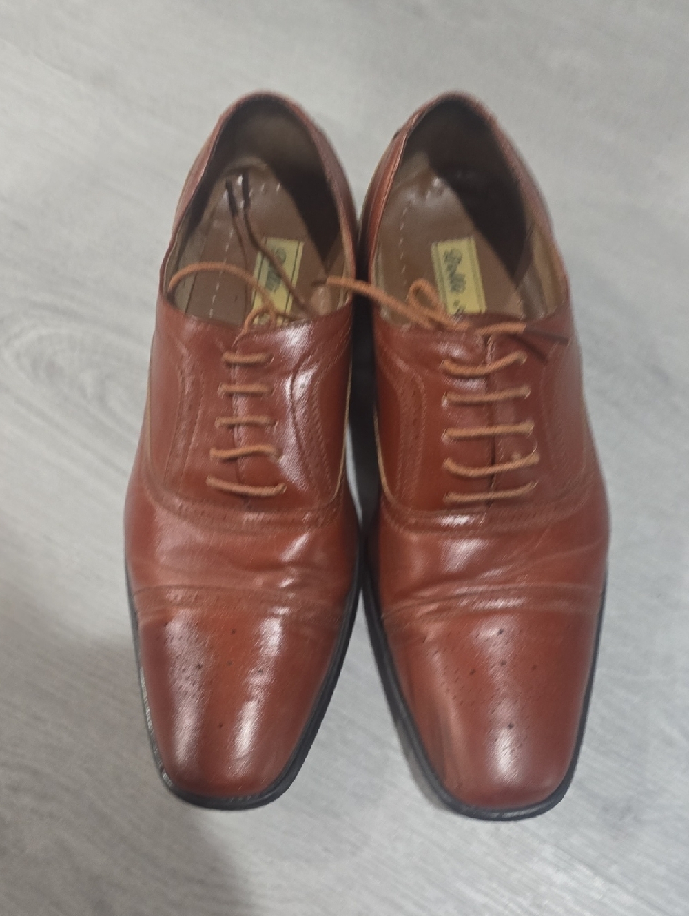Men's Tan Leather Lace-Up Dress Oxfords